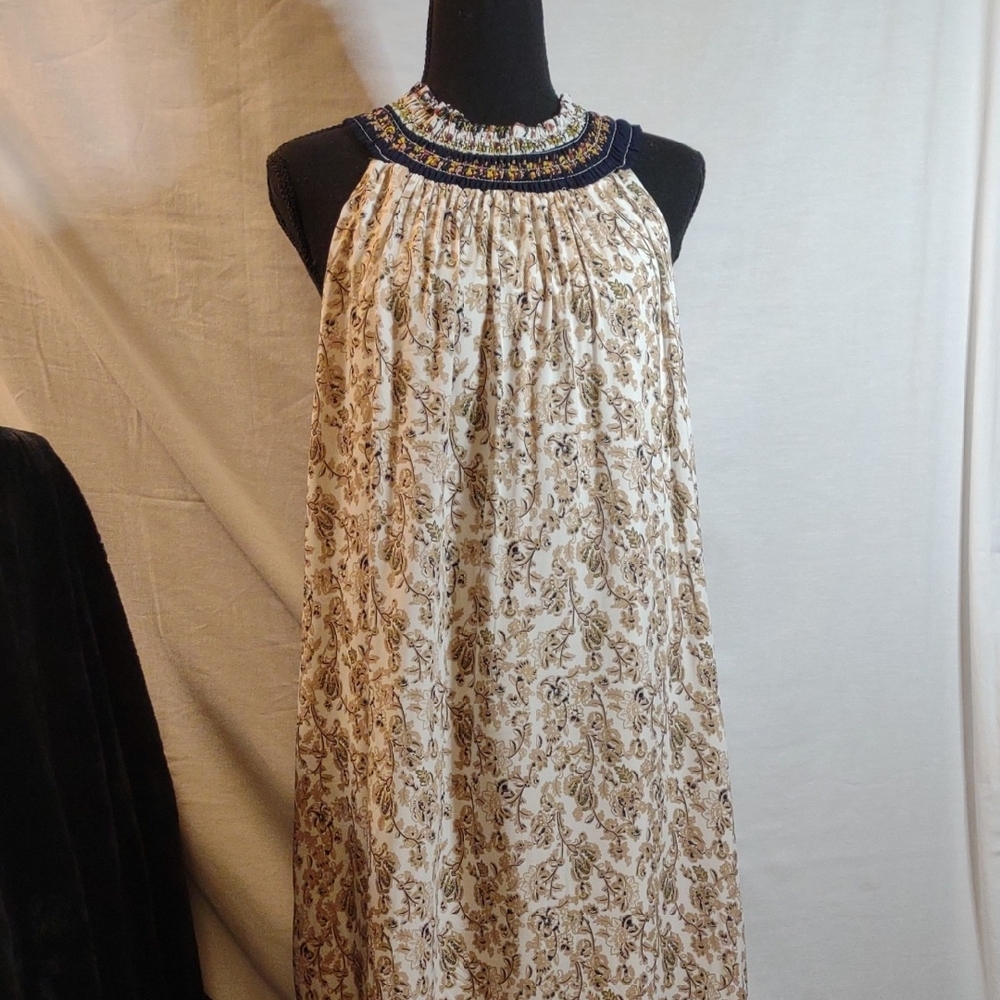 NWT Sleeveless Cream & Tan Floral Print Halter Neck Style Lined Dress - Size 2X